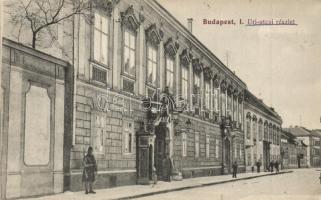 1918 Budapest I. Úri utca. Kapható Vadász Ferenc üzletében Magyar Köztársaság So. Stpl