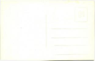 Budapest VIII. Erzsébet körút és Rákóczi út sarka, Az Est újság irodája, hirdetőoszlop órával a tete...