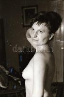 cca 1974 Menesdorfer Lajos (1941-2005) budapesti fotóművész hagyatékából, 2 db jelzés nélküli vintag...