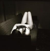 cca 1978 Menesdorfer Lajos (1941-2005) budapesti fotóművész hagyatékából, 2 db vintage fénykép - az ...