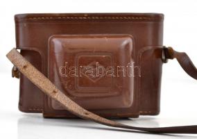 Agfa Silette kisfilmes fényképezőgép, Color-Apotar 1:2.8/45 objektívvel, eredeti bőr tokjában, hibás...