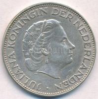 Hollandia 1964. 2 1/2G Ag Julianna T:2 ph. Netherlands 1964. 2 1/2 Gulden Ag Juliana C:XF edge error