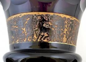 cca 1910 Moser Karlsbad fújt ametisztszínű váza, palástján savmaratott és políraranyozott mitológiai...