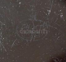 cca 1910 Moser Karlsbad fújt ametisztszínű váza, palástján savmaratott és políraranyozott mitológiai...