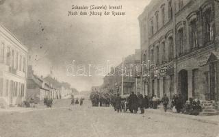 1915 Siauliai, Szawle; Schaulen Brennt! Nach dem Abzug der Russen / After the withdrawal of the Russians, street view with shops (EK)