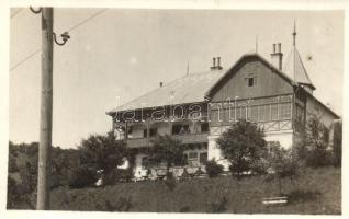 Körmöcbánya, Kremnitz, Kremnica; Erzsike lak - 2 db régi fotó képeslap / Villa Erzsike - 2 pre-1926 photo postcards