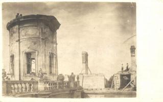 1911 Cseklész, Ceklís, Bernolákovo; a leégett Gróf Eszterházy kastély újjáépítési munkálatai / reconstruction of the burnt down castle. photo