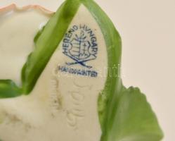 Herendi rózsa, kézzel festett, jelzett, a rózsán apró csorbával, a száron lepattanással, sérüléssel,...