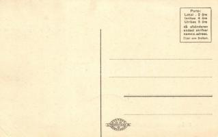 Fran Skolungdomens idrottstäflingar i Stadion. Start för 100 meter / Swedish Skolungdom's (Yout...