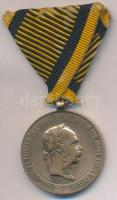 1873. Hadiérem Br katonai érdemérem mellszalaggal T:3 Hungary 1873. Military Medal Br medal with ribbon C:F  NMK 231.