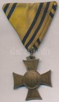 1913. Mozgósítási Kereszt / 1912-1913-as Emlékkereszt aranyozott Br kitüntetés mellszalagon T:3  Hungary 1913. Commemorative Cross, 1912-1913 gilt Br decoration with ribbon C:F NMK 275.