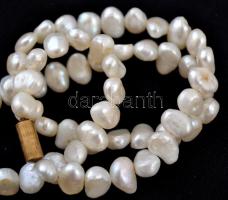 Tenyésztett gyöngy nyaklánc, h: 38 cm