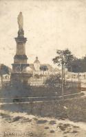 Gelle, Holice; Fő tér és Mária oszlop szobor, városháza / main square with monument and town hall. photo (fl)