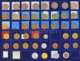 1946-2009(?) Rendkívül tartalmas forint-fillér gyűjtemény technológiai és verdehibás érmékből 2f-től...