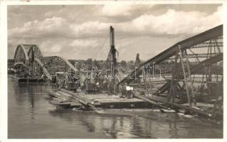 1941 A Gyékényes-Zákányi felrobbantott vasúti Dráva-híd helyreállítás / WWII Hungarian military, blown-up railway bridge during reconstruction