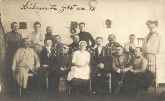 1915 Litomerice, Leitmeritz; Tábori kórház orvosokkal, katonatisztekkel és ápolónővel / WWI K.u.k. military hospital with officers, doctors and a nurse. group photo (Rb)