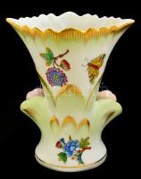 Herendi Viktória mintás kis váza, kézzel festett, jelzett, hibátlan, m: 13 cm