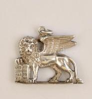 Ezüst(Ag) velencei Szent Márk oroszlán függő, jelzett, 2,7x2,5 cm, nettó: 7,4 g