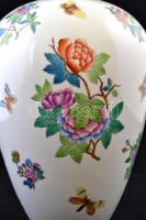 cca 1920 Herendi Viktória mintás díszváza, kézzel festett, jelzett (koronás), hibátlan, m: 36 cm /
...