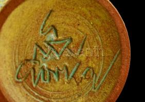 Gorka Géza (1894-1971): Kis váza, mázas kerámia, jelzett, repedéssel, m: 14 cm
