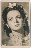 Fényes Alice (1918-2007) színésznő aláírása őt ábrázoló fotólapon