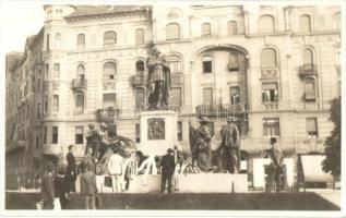 1930 Budapest XI. Szent Imre szobor felavatási ünnepsége. photo