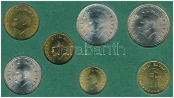 Törökország 1993. 50L-5000L (6xklf) forgalmi sor műanyag tokban + 1993. T. C. Darpahne állami verde emlékérem T:1-2 Turkey 1993. 50 Lira - 5000 Lira (6xdiff) coin set in platic case + 1993. T. C. Darphane state mint commemorative medal C:UNC-XF