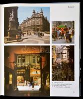 Halász Zoltán: Magyarország. Bp., 1982, Corvina. Kiadói egészvászon-kötésben, kiadói papír védőborít...