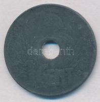 Francia Indokína 1940-1941. 1c Zn Vichy kiadás T:2-
French Indo-China 1940-1941. 1 Cent Zn Vichy is...