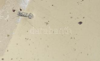 Jelzett füles edénytartó, alpakka, foltos, 35×25 cm