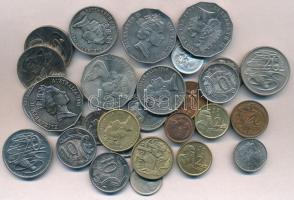Ausztrália 1966-2001. 1c-2$ vegyes forgalmi érme tétel (32xklf) T:2 Australia 1966-2001. 1 Cent - 2 Dollars mixed circulating coin lot (32xdiff) C:XF