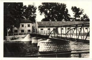 Palánka, Bácska-Palánka, Backa Palanka; hajóállomás és híd / Schifstation / port with bridge