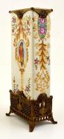 MTP madaras porcelán váza fém szerelékekkel, kézzel festett, jelzett, apró kopásokkal, m: 33,5 cm