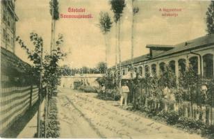 Szamosújvár, Gherla; A fegyintézet sétakertje. W. L. 1875. / prisons garden, jail (r)