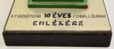 cca 1960 "A Fúrógépgyár 10 éves fennállásának emlékére" - mini fúrógép makett, talapzaton,...