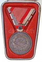 1914. "Ferenc József I. osztályú Ezüst Vitézségi Érem, negyedszeri adományozás" peremén je...