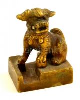 Fo kutya figurás bronz kínai pecsétnyomó,/ Chinese seal makers bronze Pho dog, m:7 cm, 5,5×4,5 cm