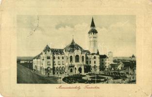 Marosvásárhely, Targu Mures; Tanácsház. W. L. Bp. 6422. / town hall (r)