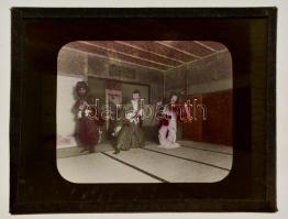 cca 1900 Japánban készült 16 db színezett üveg pozitív fotó. Japán népviselet, szövés, városképek, M...