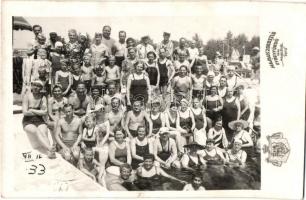 1933 Hajdúszoboszló, fürdőzők csoportképe. Czeglédy photo