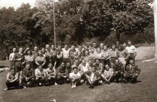 1948. augusztus 30. Balatonfonyódon rendezett ifjúsági tábor, képriport Rózsa György fotóriporter hagyatékából, 69 db szabadon felhasználható, vintage negatív, 24x36 mm