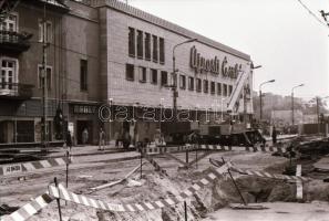 1986. július 30. Budapest, újpesti felfordulás a metró építkezések idején, várostörténeti felvételek...