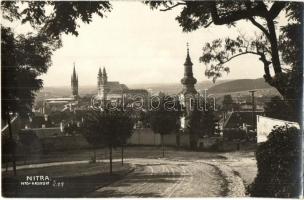 Nyitra, Nitra; utcakép templomokkal. Foto Rasofsky / street view with churches