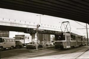 1984. október 2. Budapest, próbajárat az 1-es villamos vonalán, 35 db szabadon felhasználható, vinta...