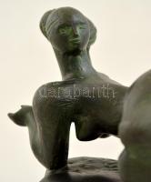 Mihály Árpád (1937-): Női akt. Festett kerámia, jelzett, kopás nyomokkal, m:18 cm