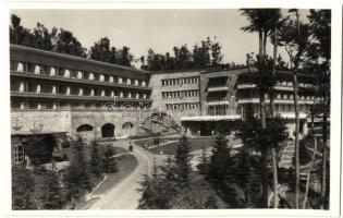 5 db régi városképes lap, szállodák: Mátra (Baan szálló, Sport szálló, Kékes szálló, Dobogó-kő (Park...