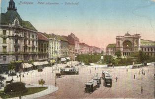 Budapest VII. Keleti pályaudvar, villamosok, Dr. Radnai Sándor fogorvos üzlete, Baross szobor (EK)