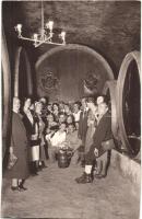 1932 Diósd, MÁV konzum borospince, belső, csoportkép. photo