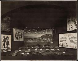 Balogh Rudolf (1879-1944): Terménykiállítás, jelzés nélküli fotó, 23×29 cm