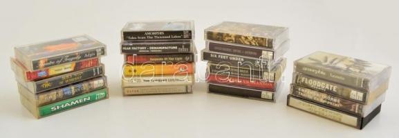 23 db műsoros kazetta